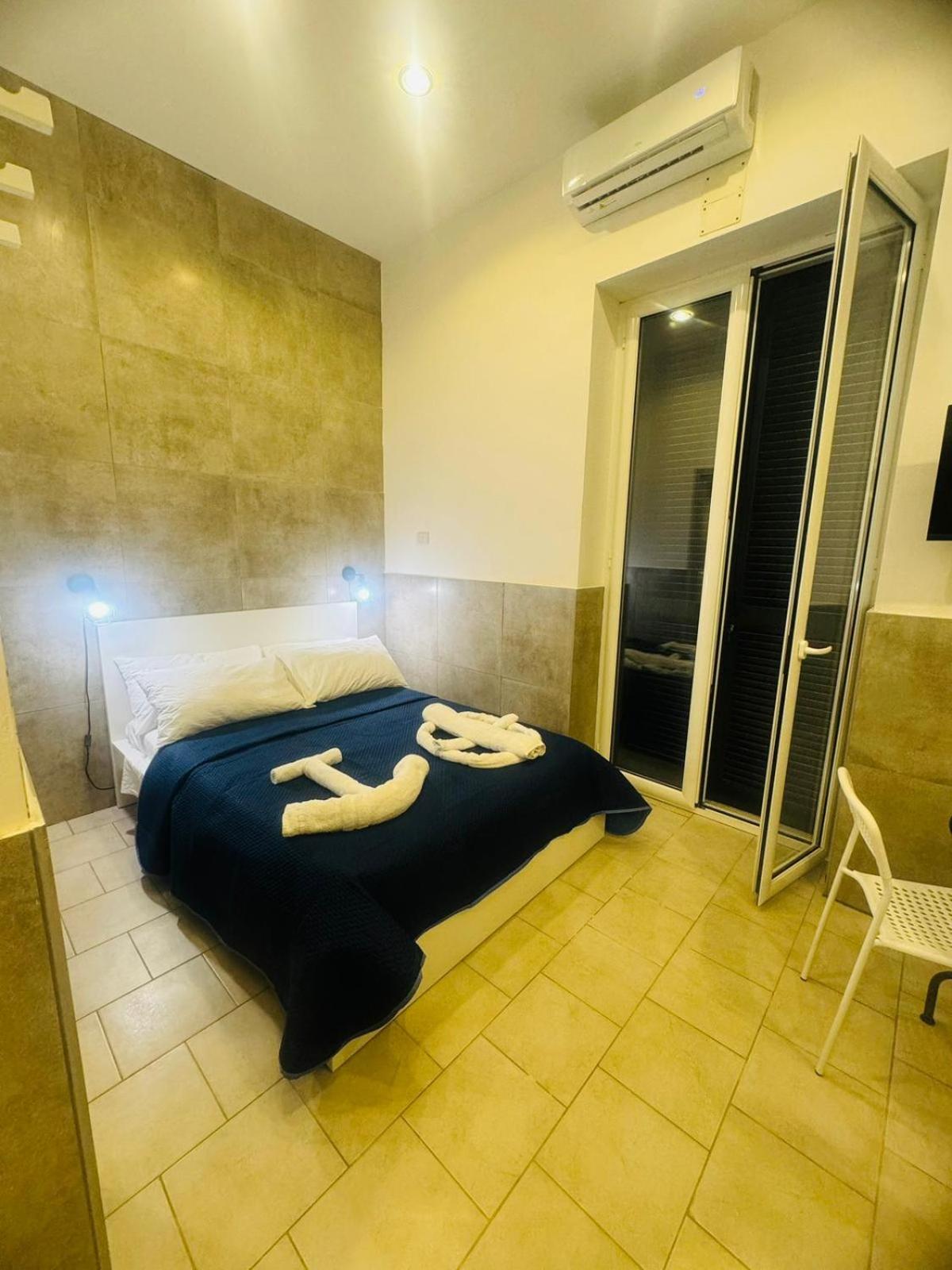Terrazza Miracoli Napoli Aparthotel Exterior photo